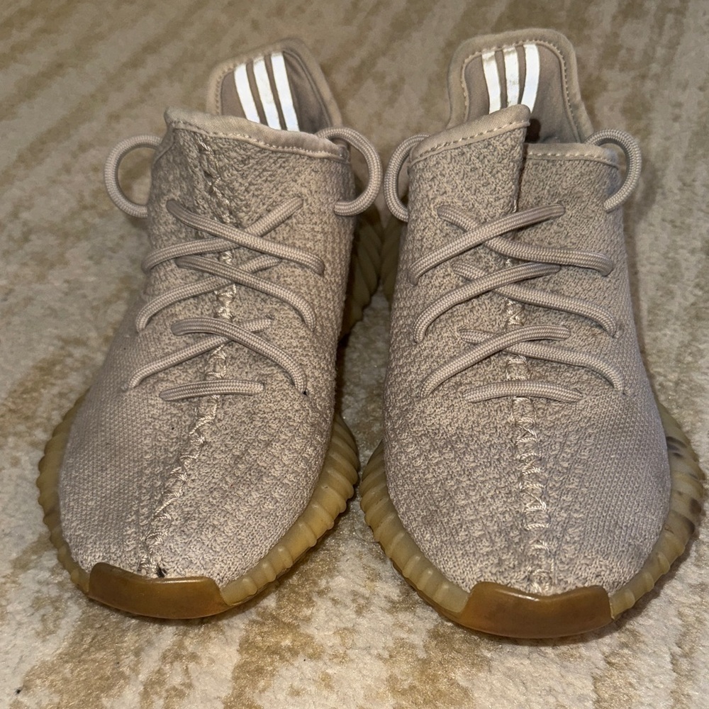 Adidas YZY boost 350 Sesame Gray Size US 4 Men’s